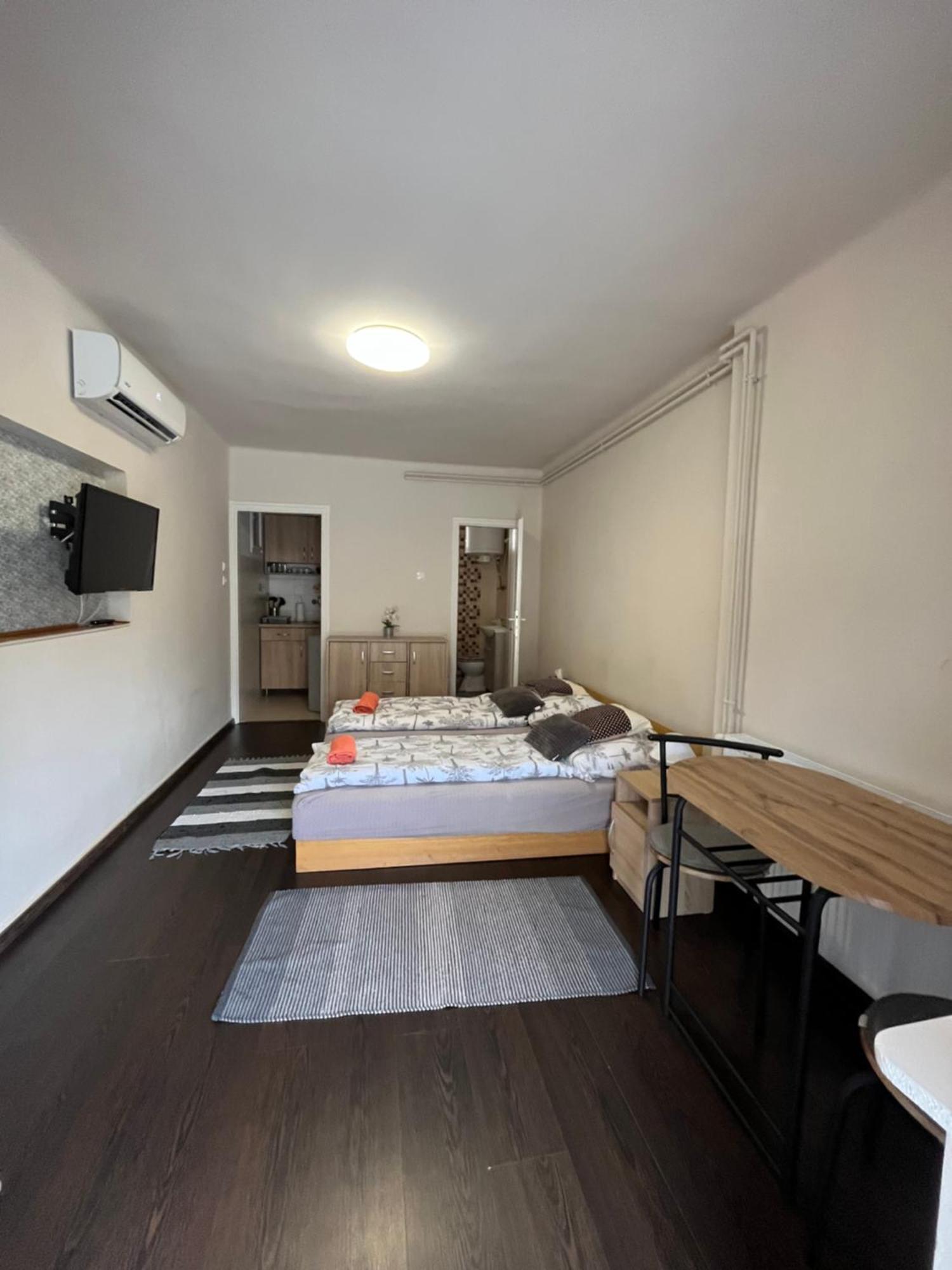 Tahiti Garden Apartman Hajdúszoboszló Eksteriør billede